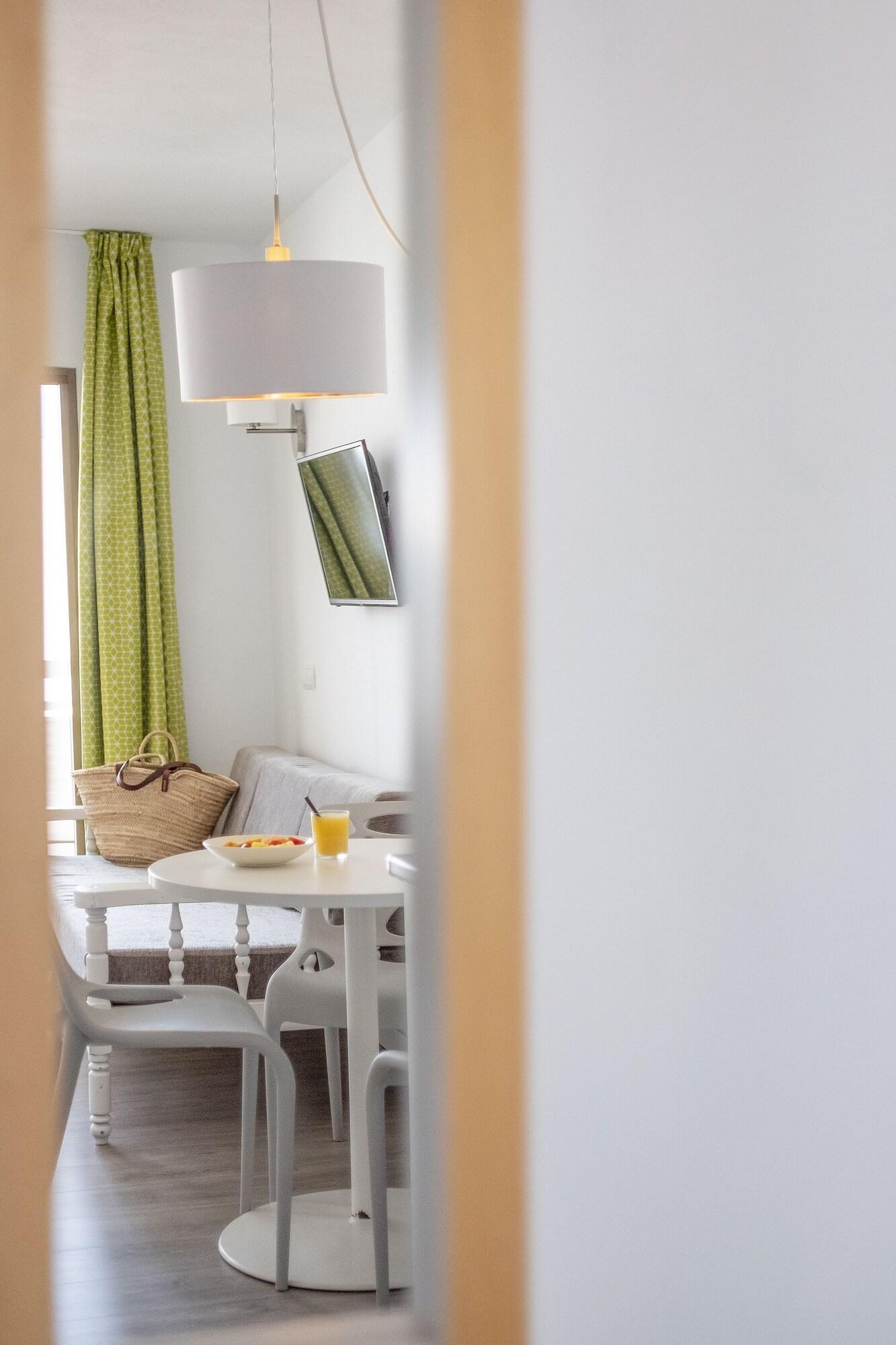 The Palm Star Ibiza - Adults Only Apartment San Antonio  Exterior photo